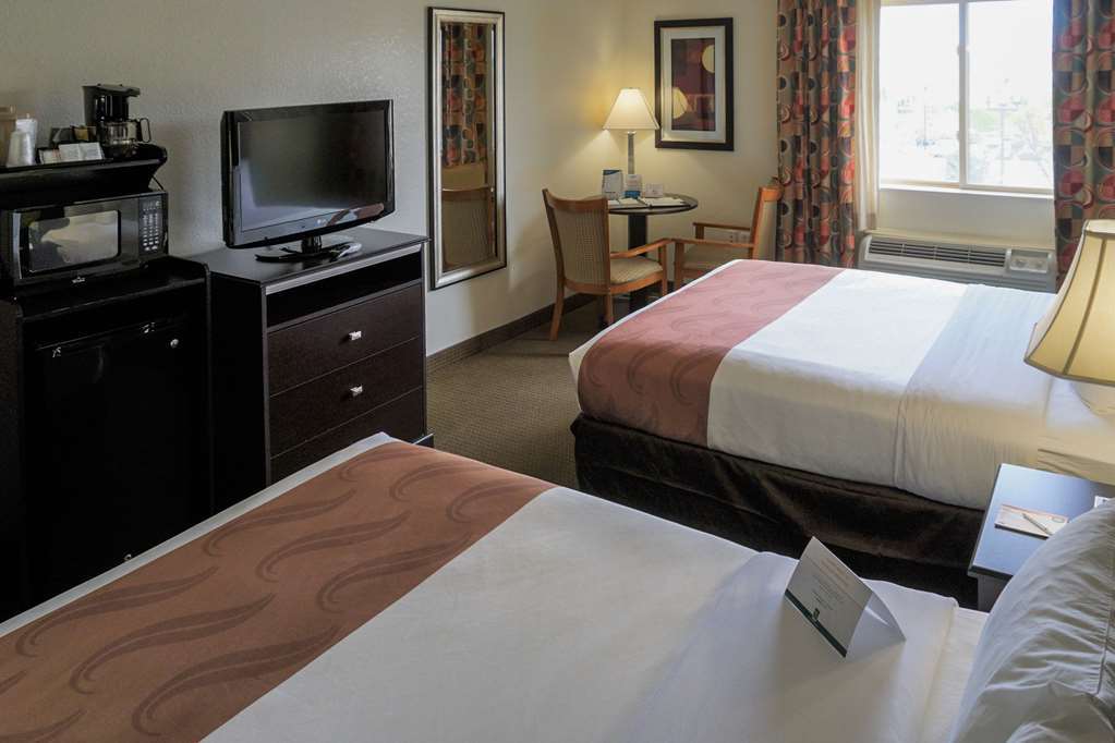 Quality Inn & Suites Denver International Airport Rum bild
